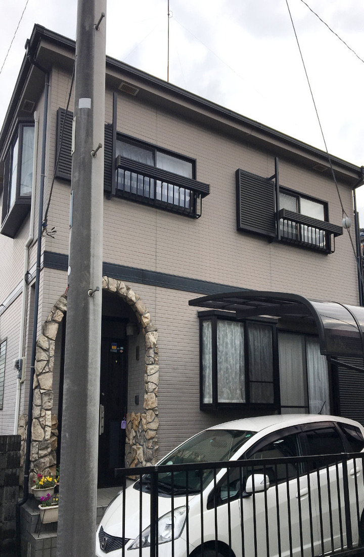 外壁・屋根塗装工事　before