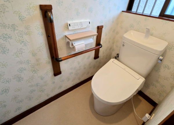 トイレ工事　after