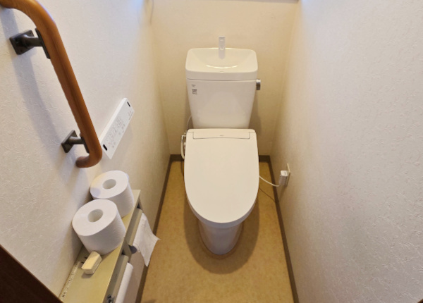 トイレ工事　after