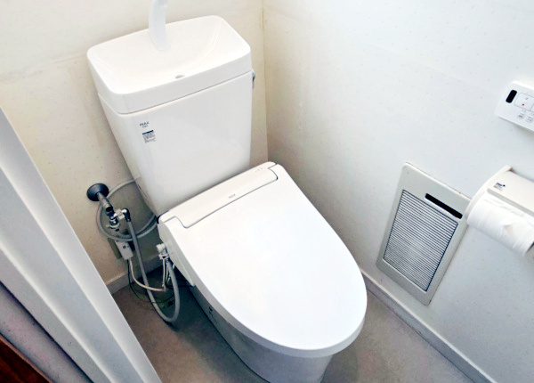 トイレ工事　after