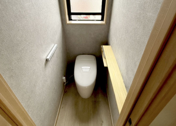 トイレ工事　after